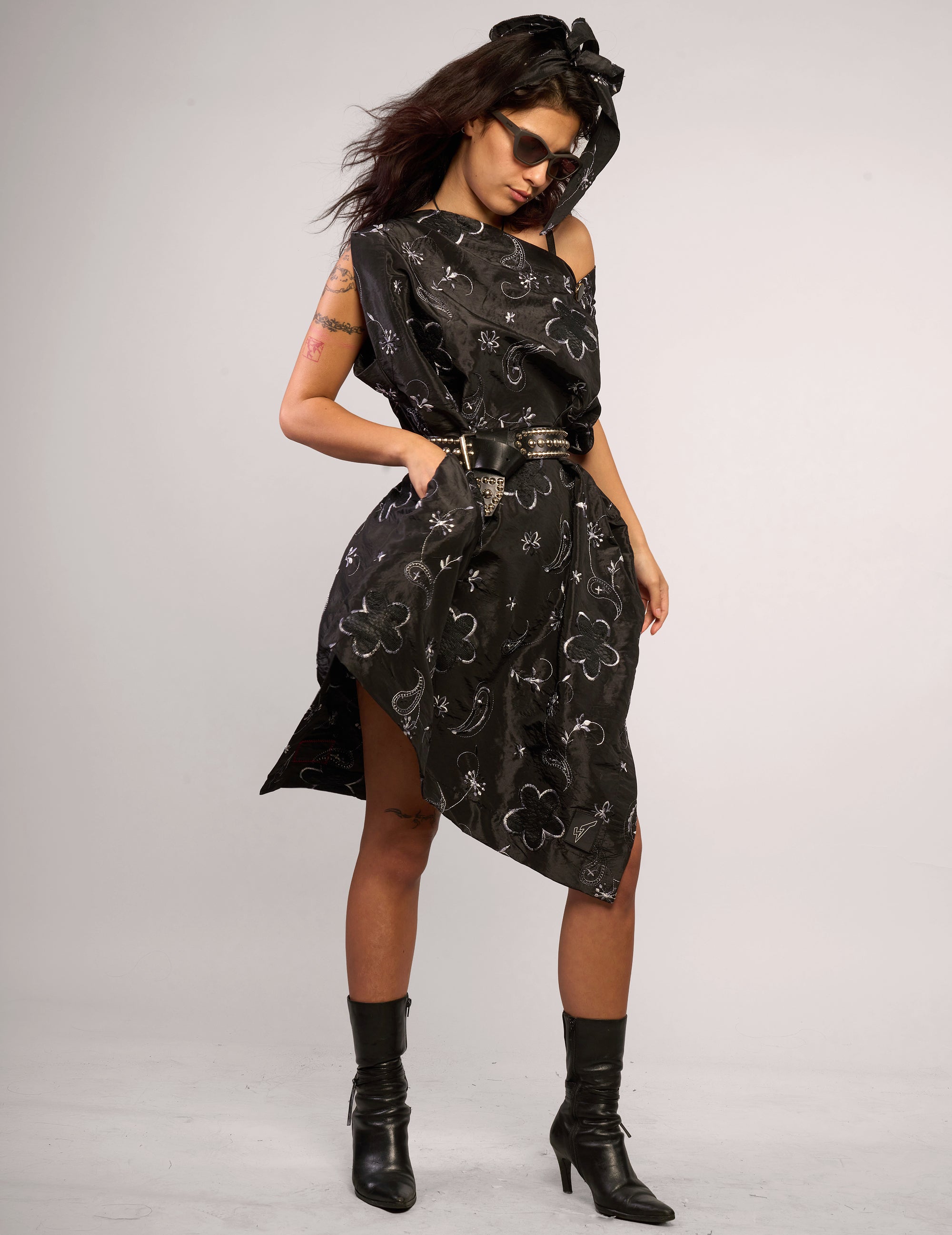 pirate black dress Assymetrical in Floral Embroidery – Stuart Trevor measure there US Sizes:7.5 Men's = 9 Women's Ecommerce Timeless Black Knit Maxi