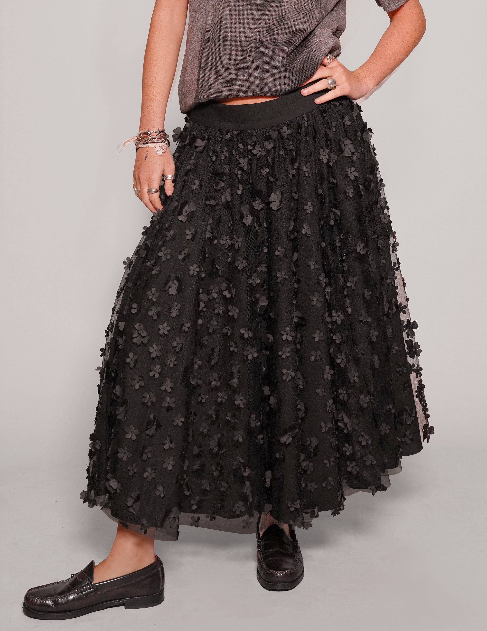 Floral Maxi Skirt in Black – Stuart Trevor