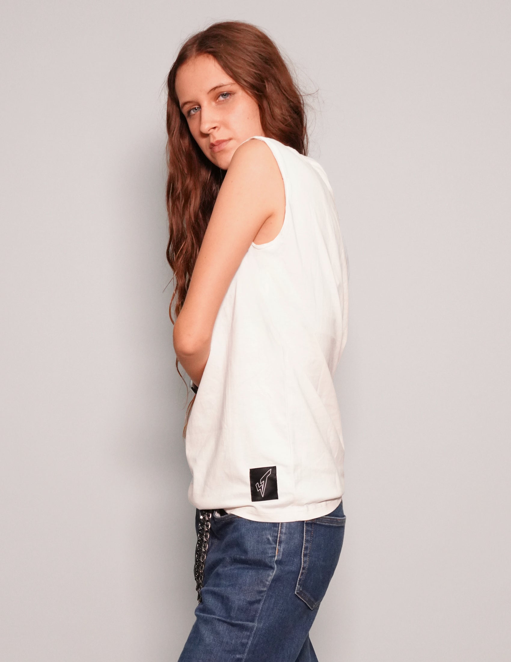 Women's Graphic T-Shirt Vest with Che Guevara Print in White | Stuart Trevor