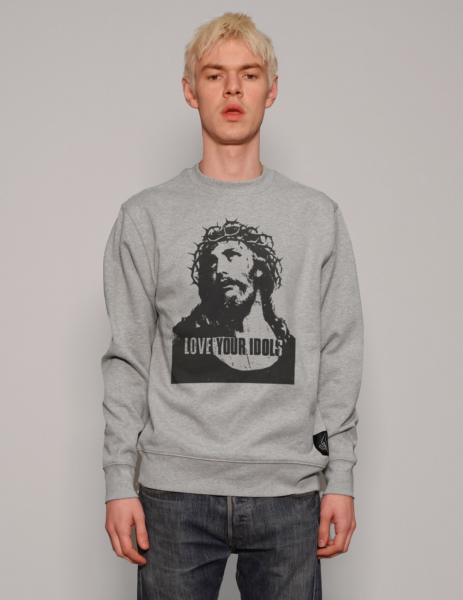 Men's Graphic Sweatshirt with Guns N' Roses Print in Grey | Stuart Trevor