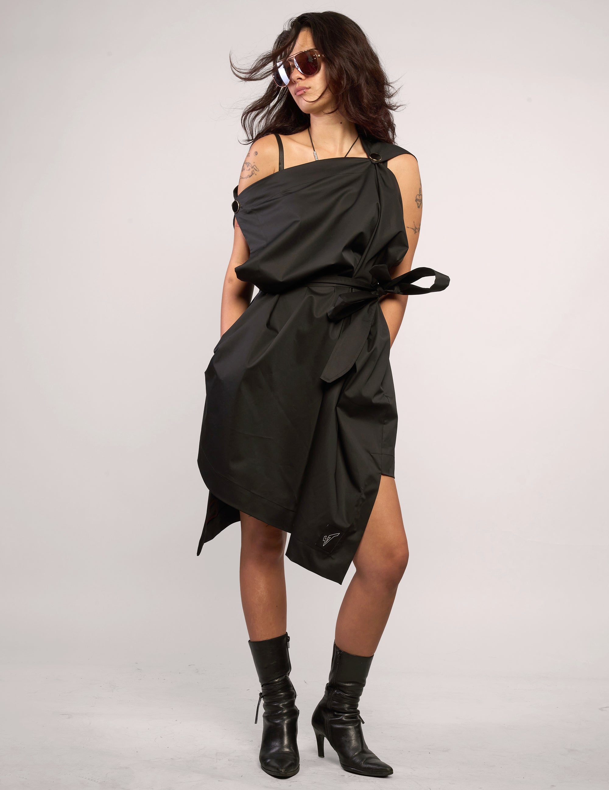 pirate black dress Assymetrical in – Stuart Trevor Alice In Wonderland Alice Spaghetti Straps Prom Dress Material:100%Viscose so your curves remain