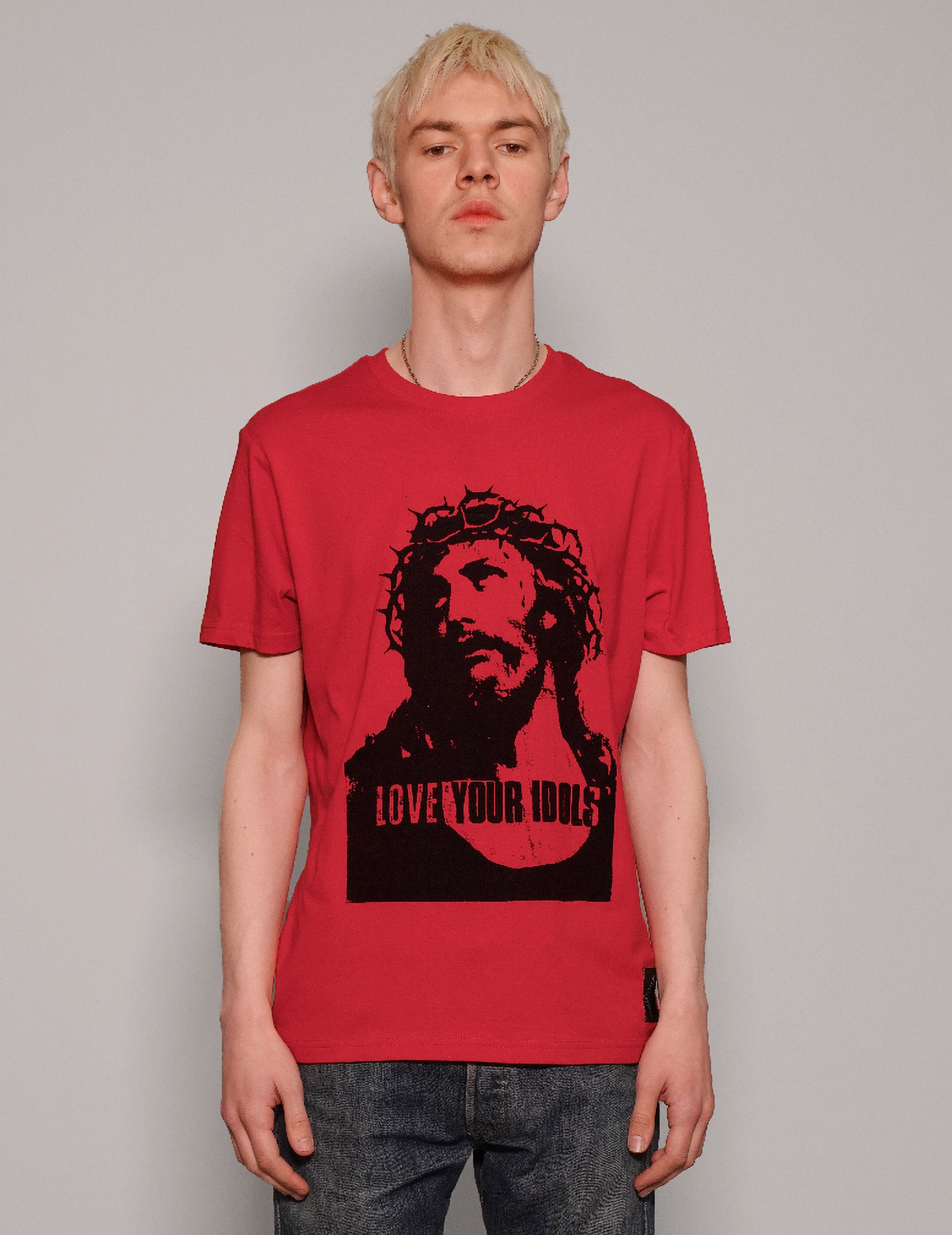 Men's Graphic T-Shirt with Guns N' Roses Print in Red | Stuart Trevor