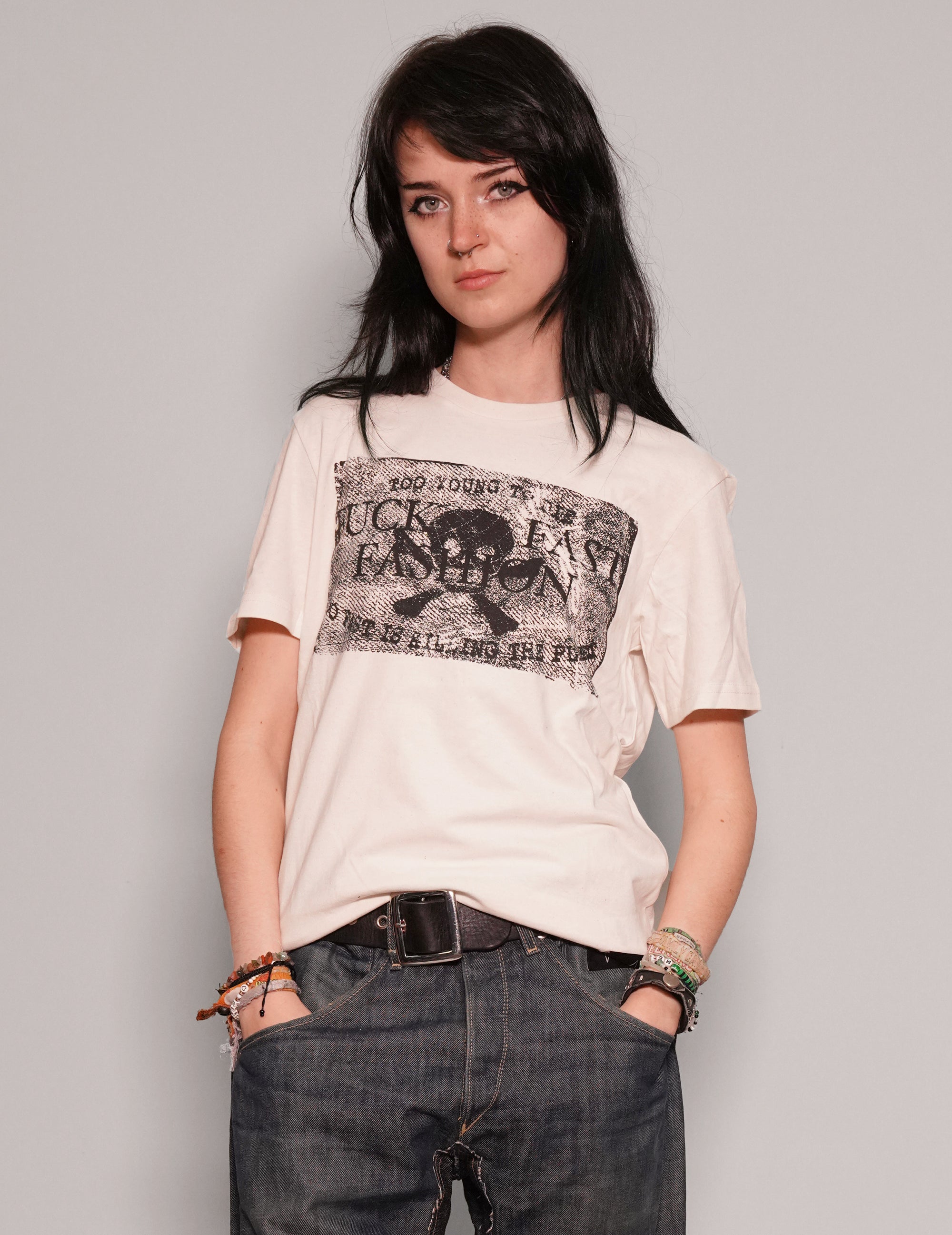 T-shirt F*ck Fast Fashion écru