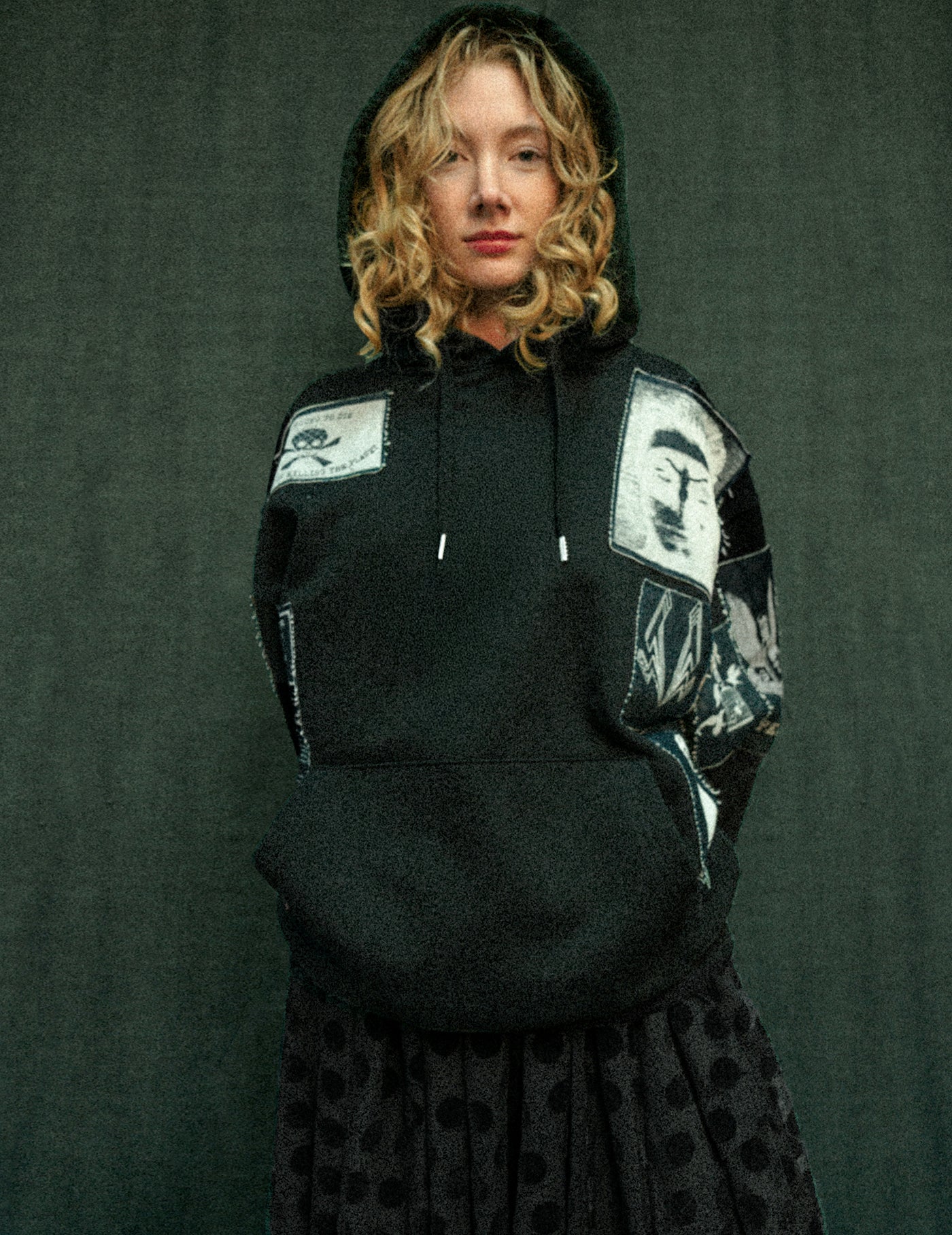 ST Multipatch Logo Hoodie in Black