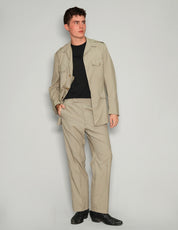 Costume militaire kaki