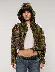Kurze Kapuzenjacke im Camouflage-Look