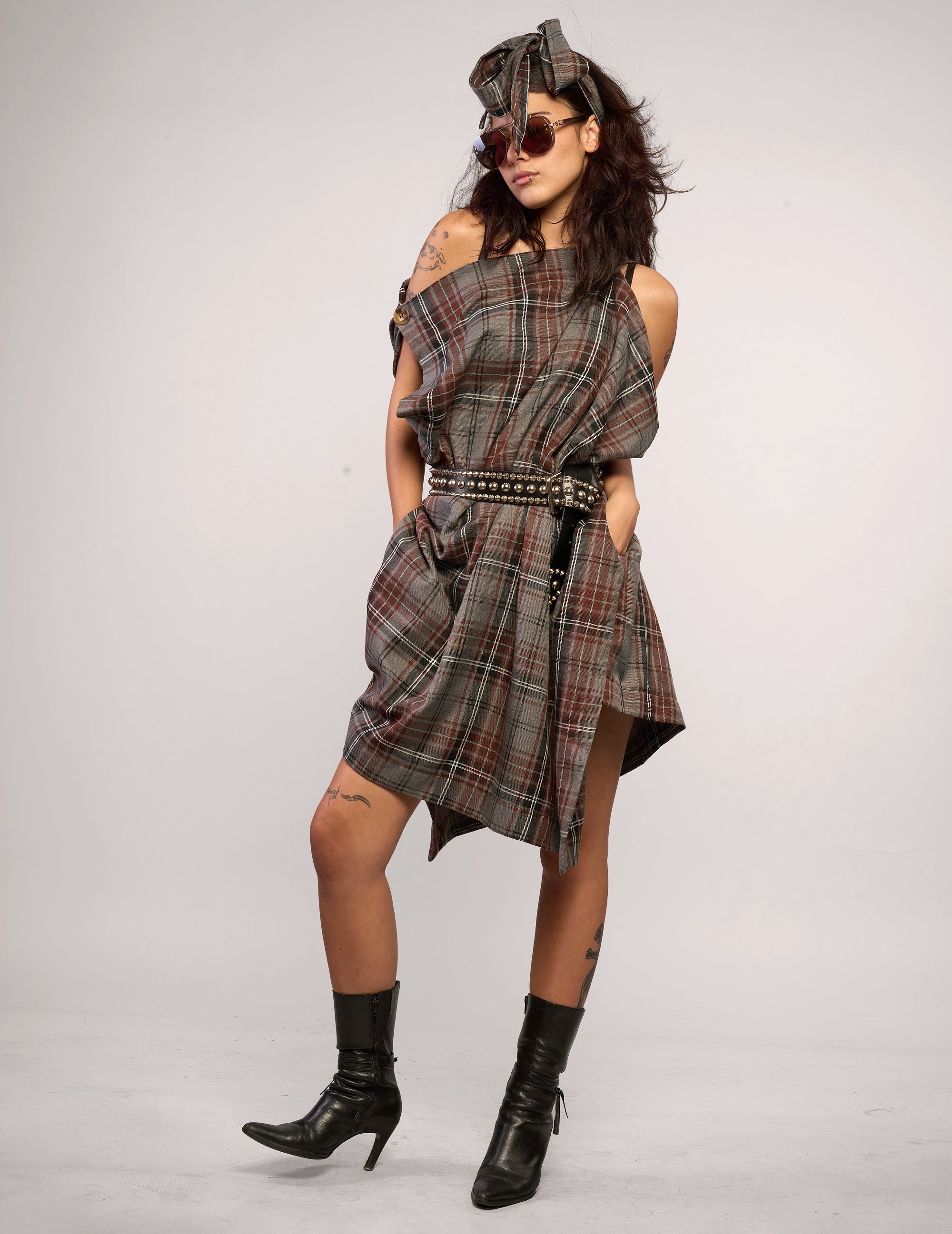 The Pirate Dress – Taupe Tartan