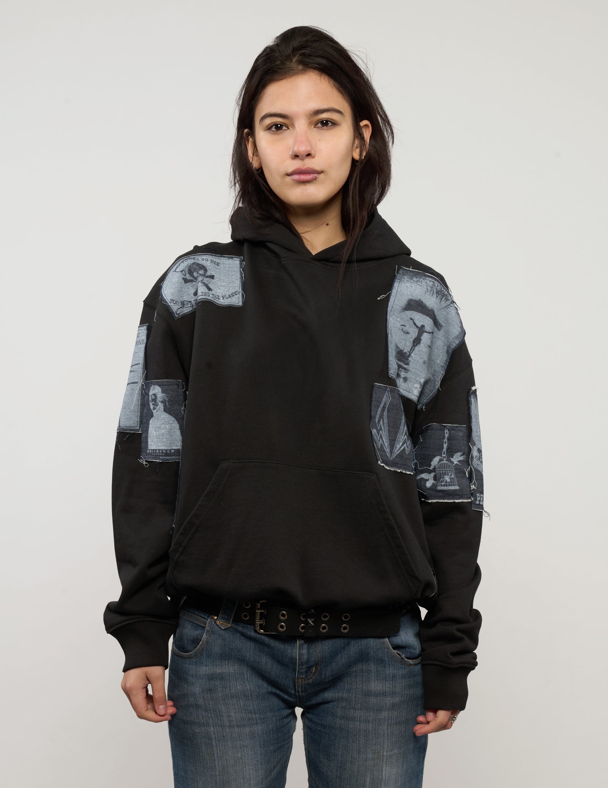 ST Multipatch Logo Hoodie in Black