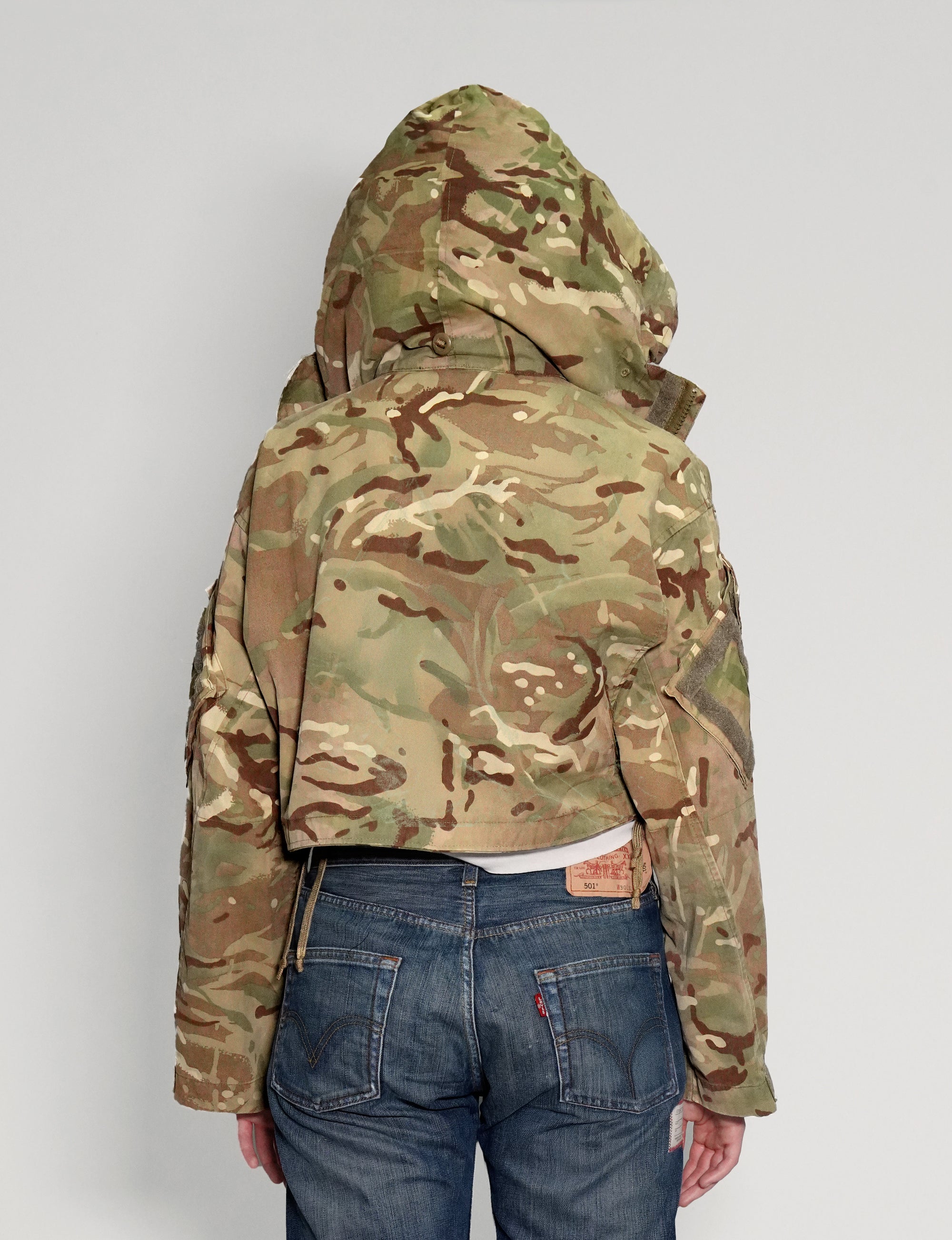 Veste courte camouflage à smocks