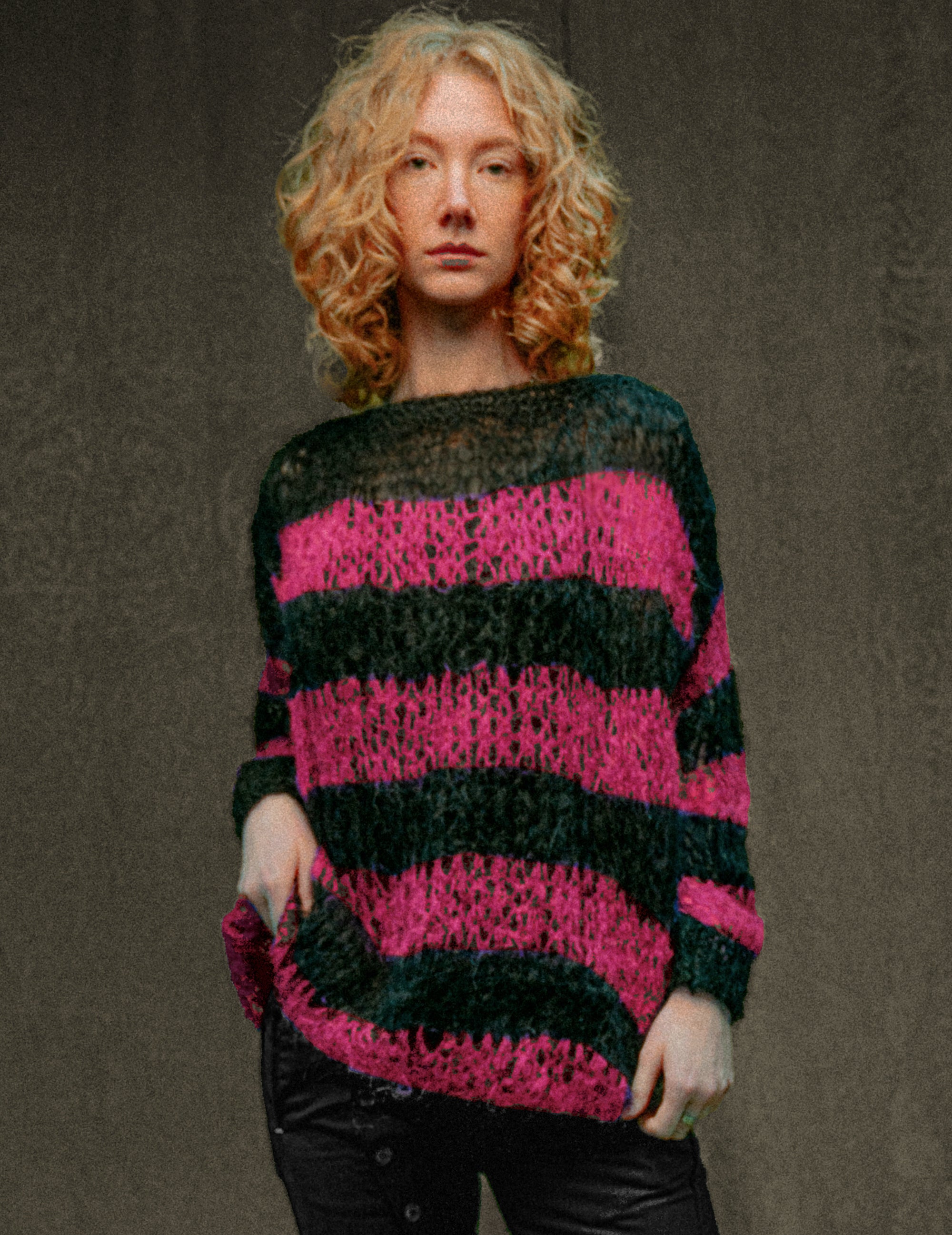 "PISTOLS" Mohair Hand knits - Pink & Black