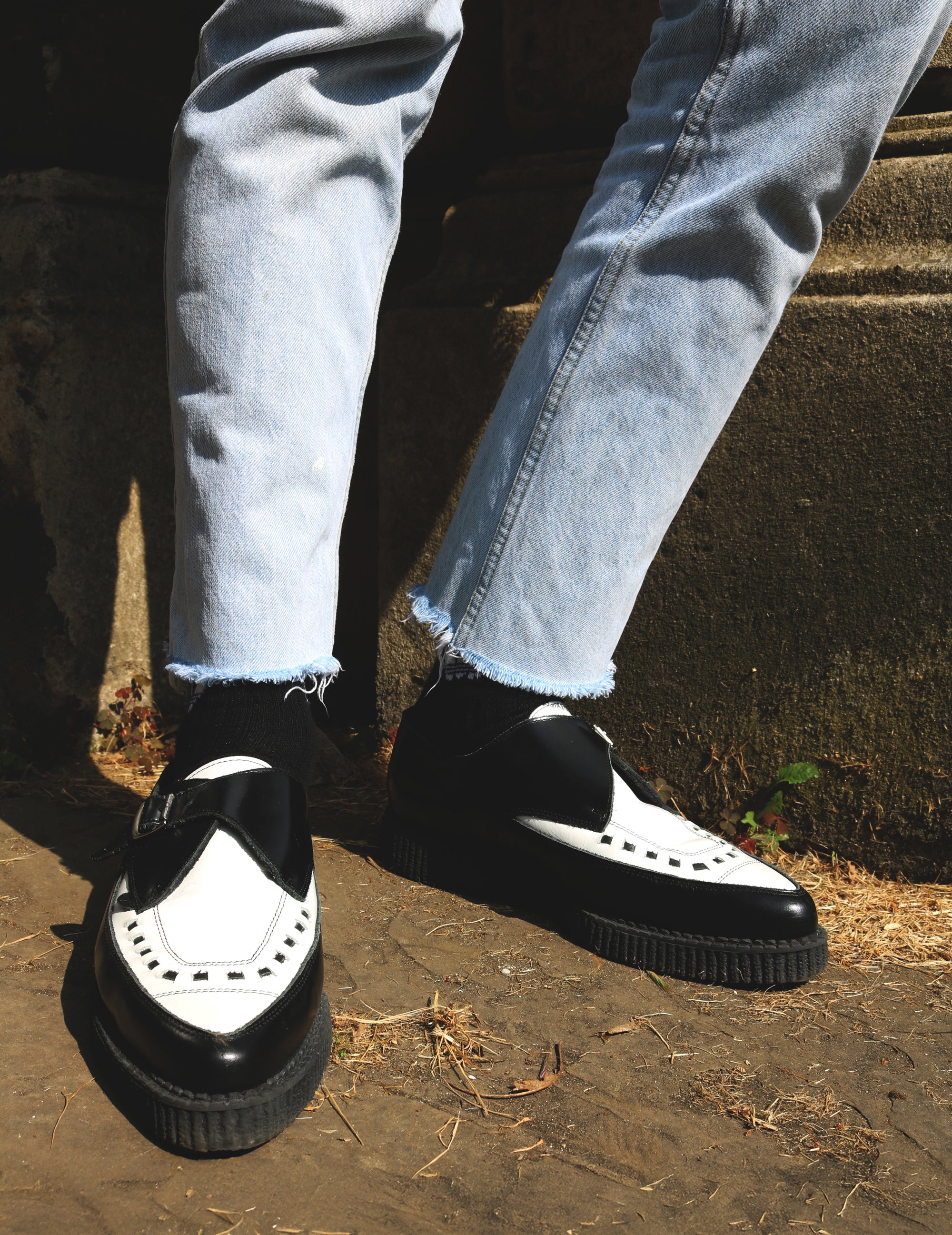Underground Apollo Creeper Schuhe aus schwarzem und weißem Leder