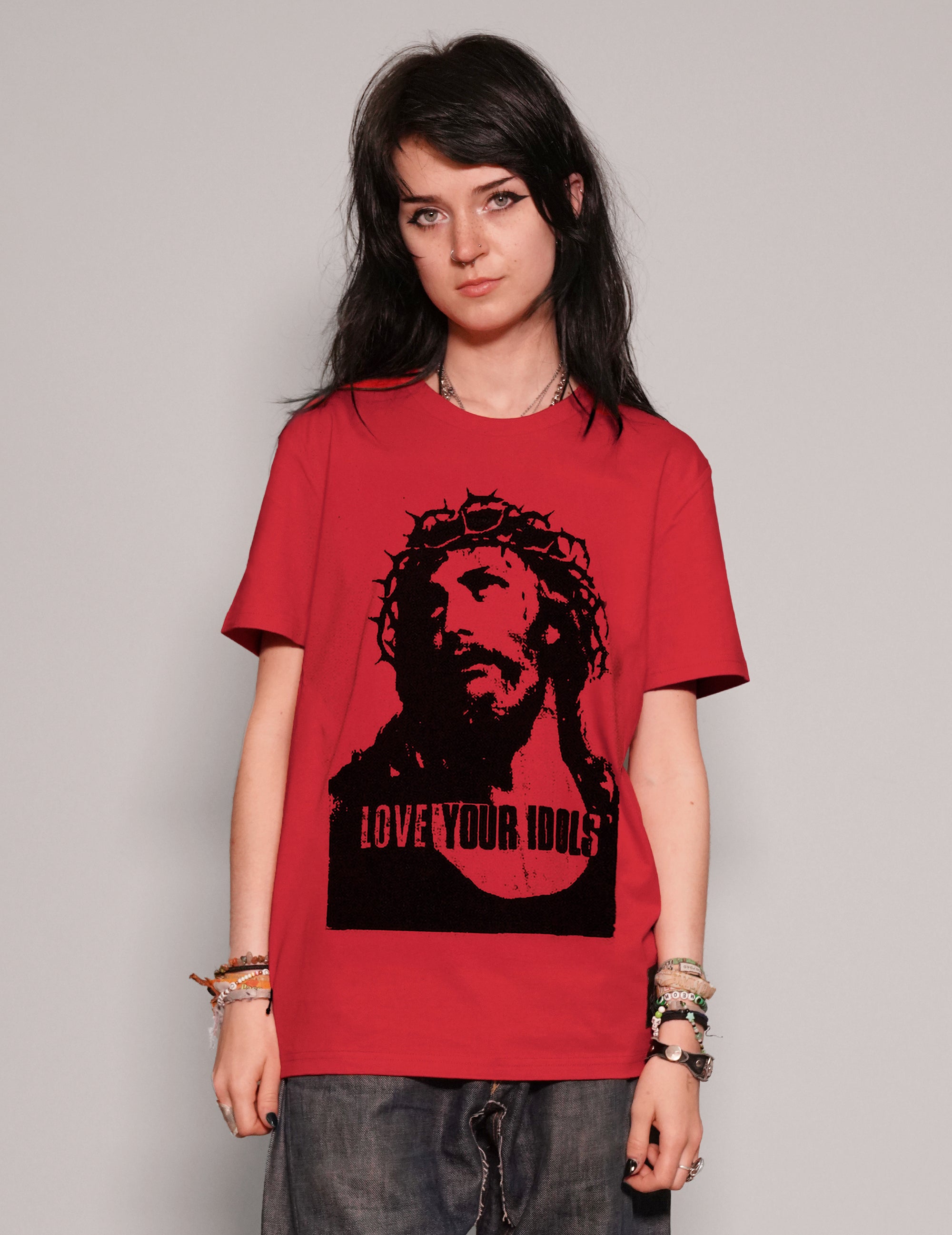 Women's Graphic T-Shirt with Guns N' Roses Print in Red | Stuart Trevor