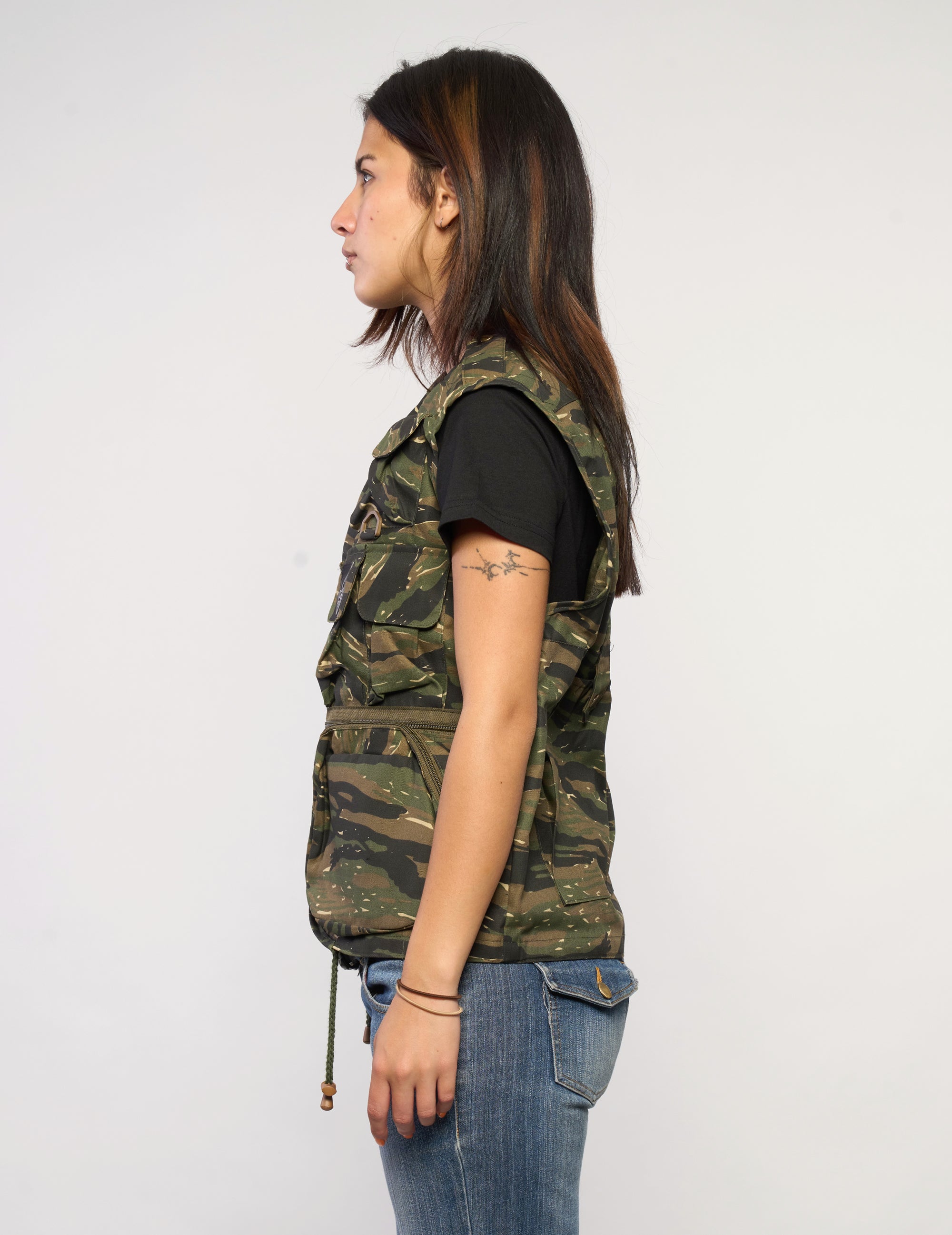Taktische Weste im Tiger-Camouflage-Stil