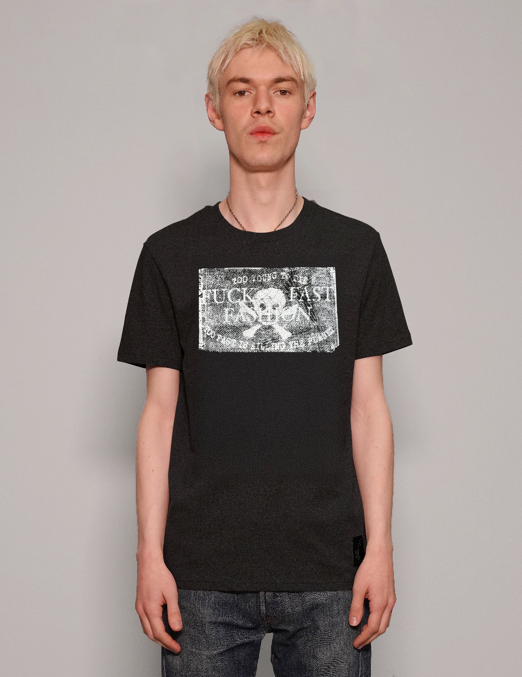 F*CK FAST FASHION TEE - Black