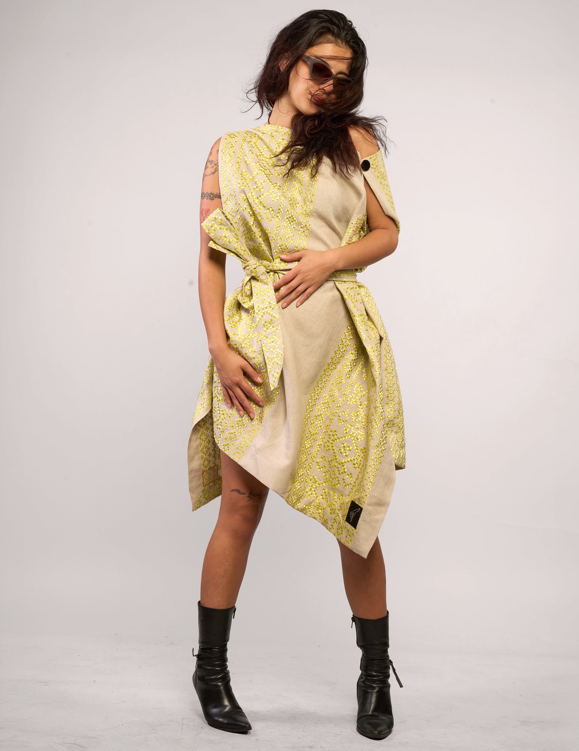 The Pirate Dress – Lemon Embroidered Natural Linen