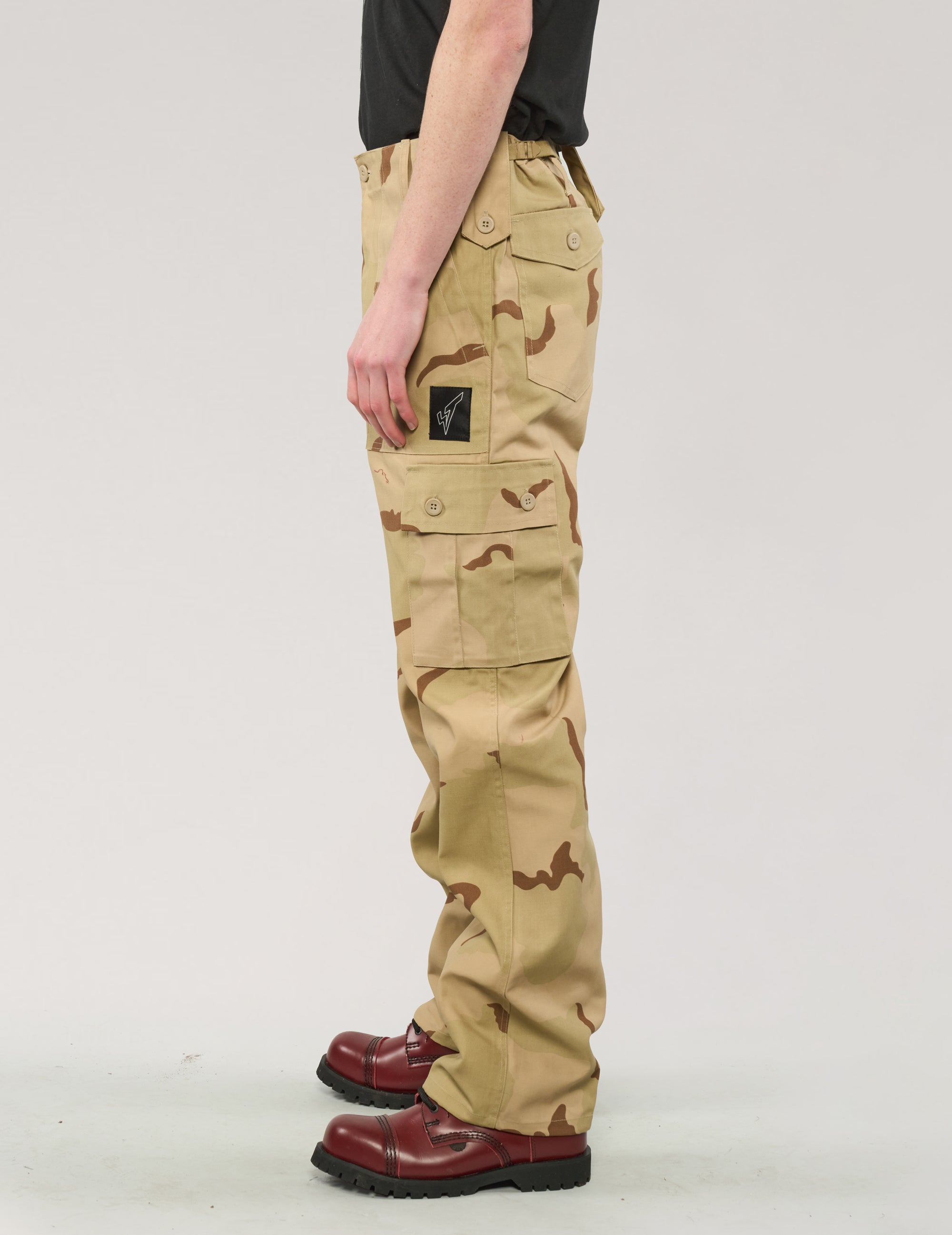 Cargo Trousers in Desert Camo