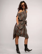 The Pirate Dress – Taupe Tartan