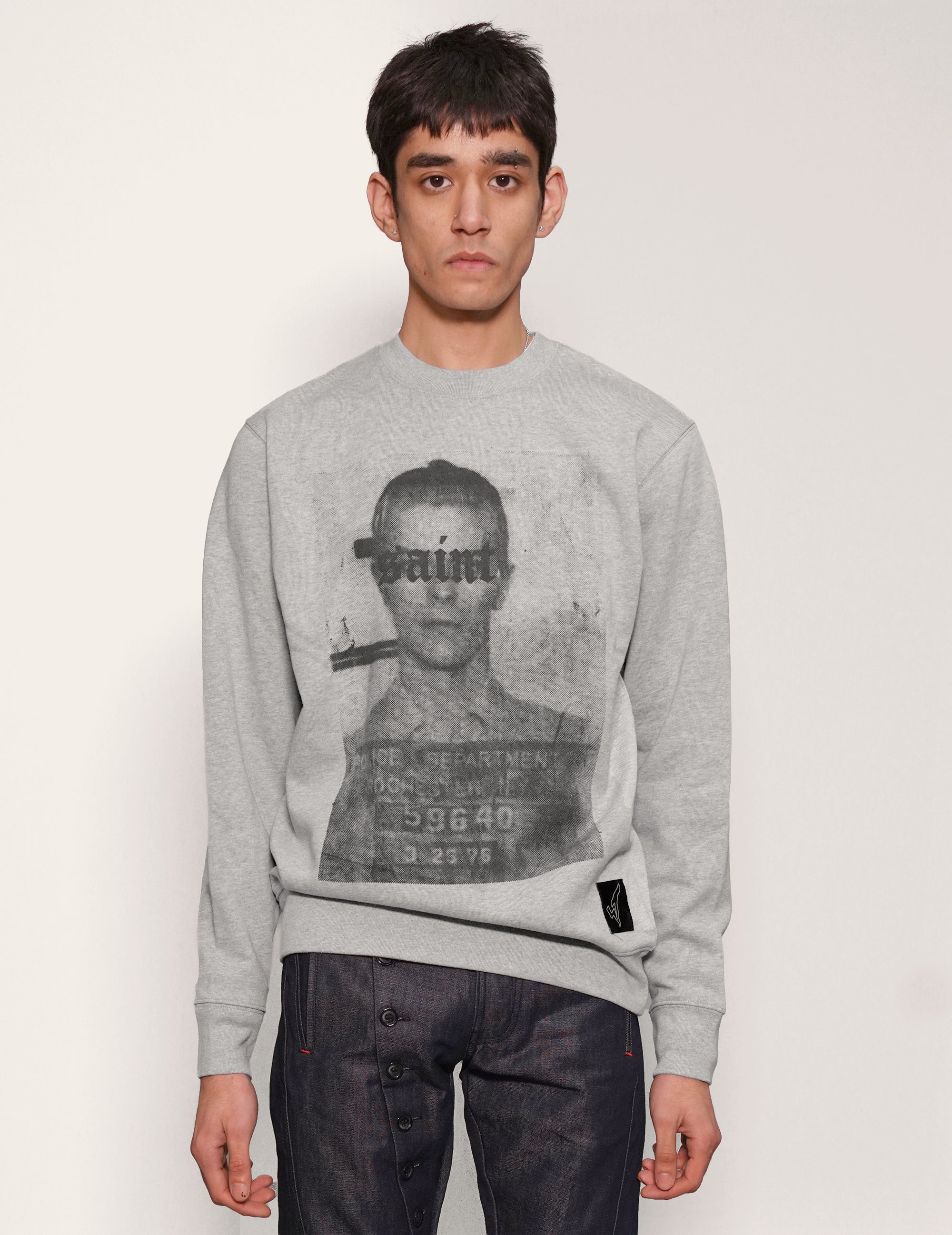 Sweatshirt „Saint“ in Grau