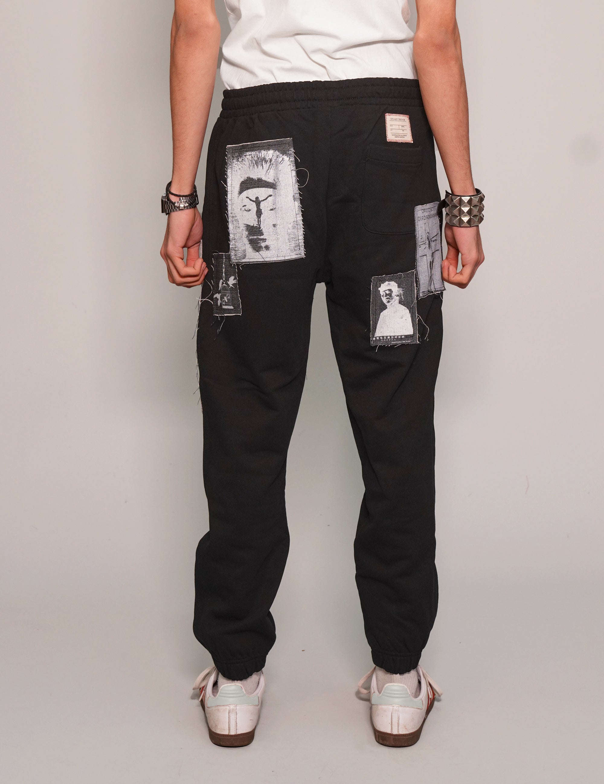 Multi-patch Jogger Pants - Black