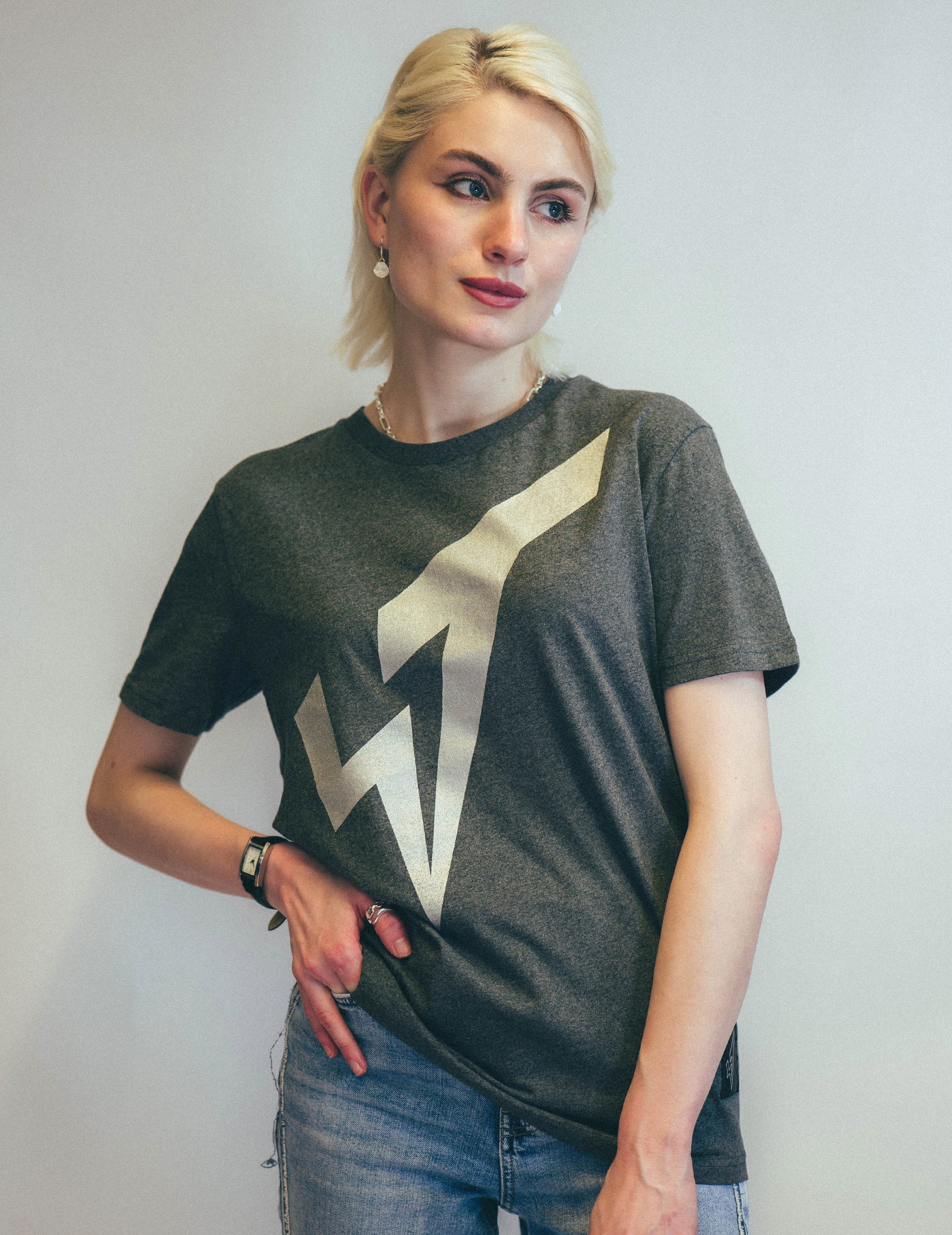 Silver ST Logo T-Shirt in Grey