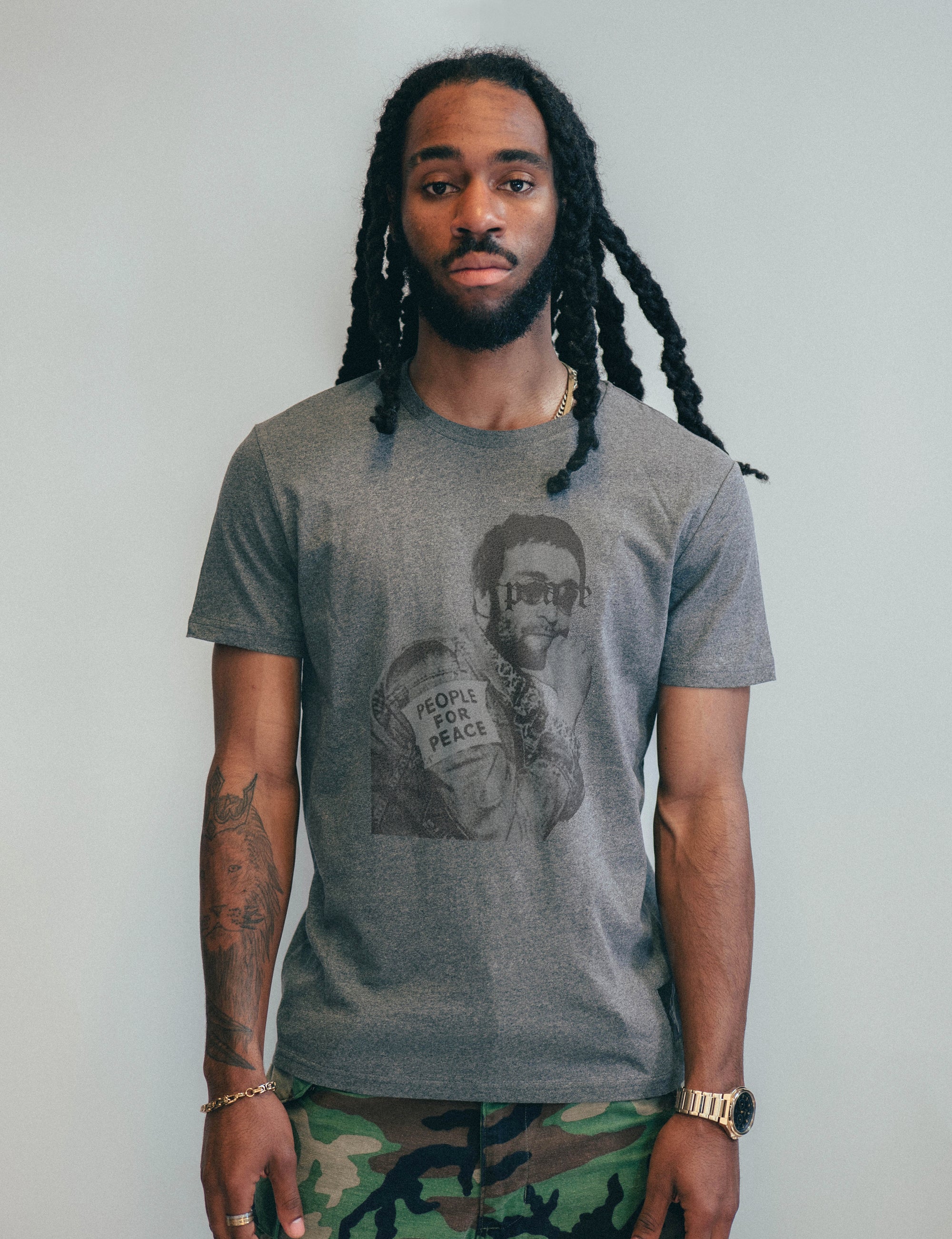 John Lennon "People for Peace" T-Shirt in Grey