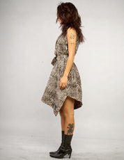 Das Piratenkleid – Barock-Jacquard-Rayon-Taft in Steingrau