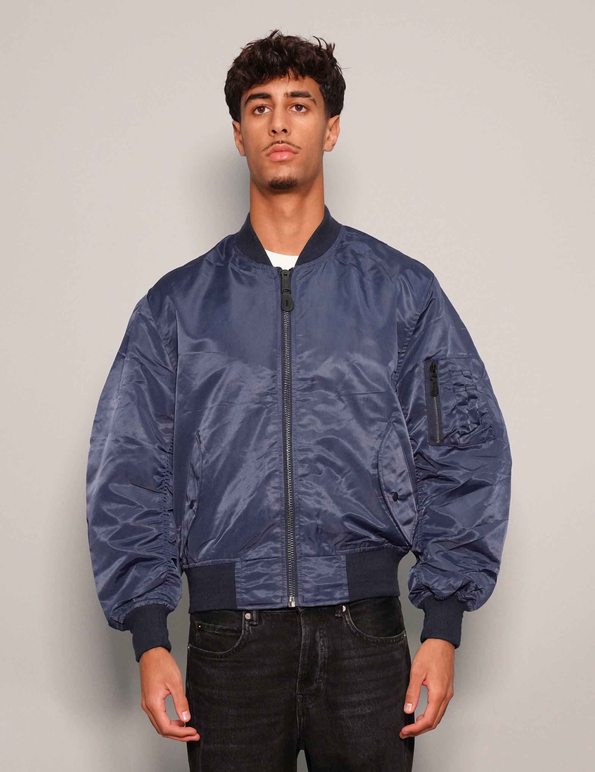 Men's Vintage Lightweight Bomber Jacket in Navy Blue | Stuart Trevor