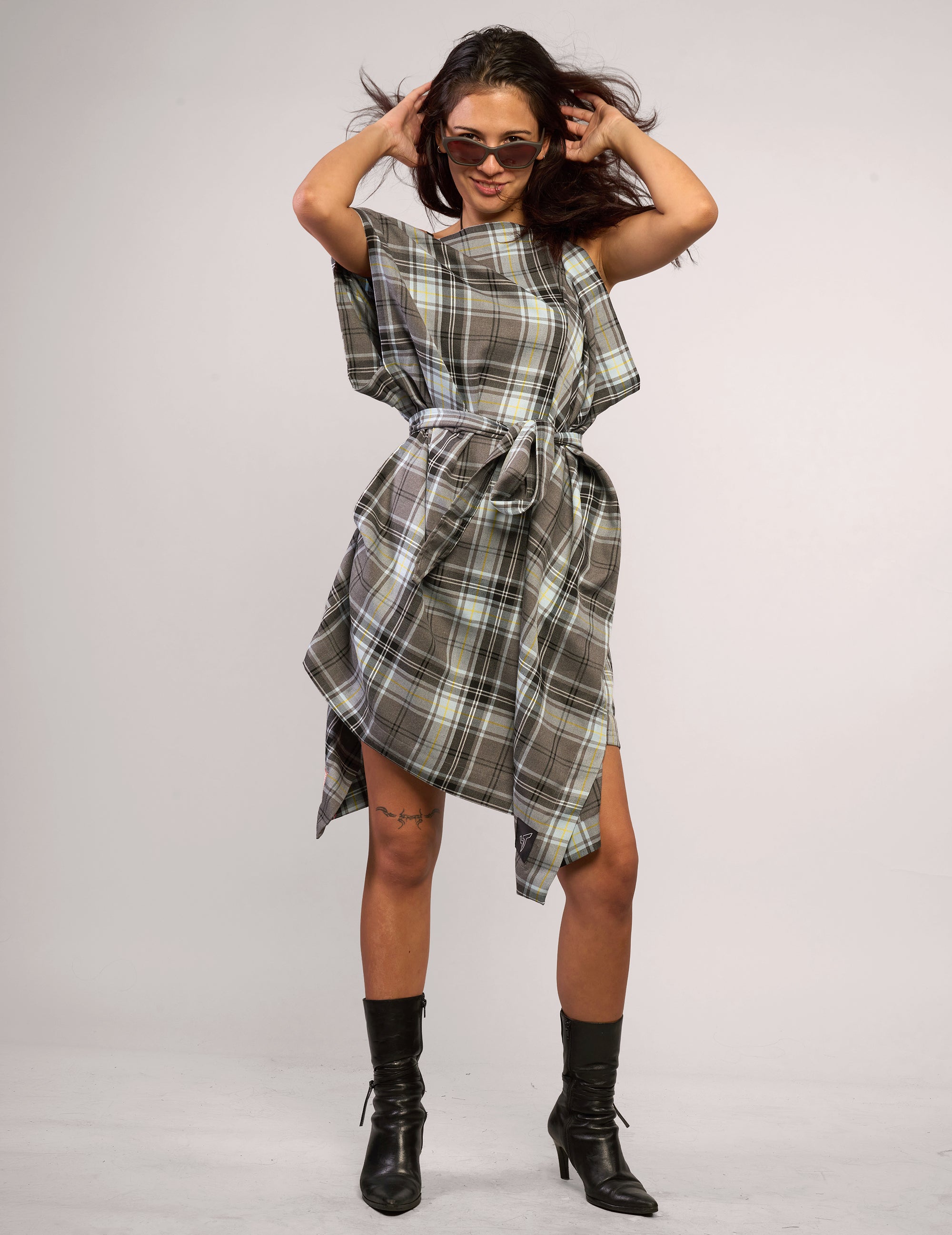 The Pirate Dress – Grey Blue Tartan