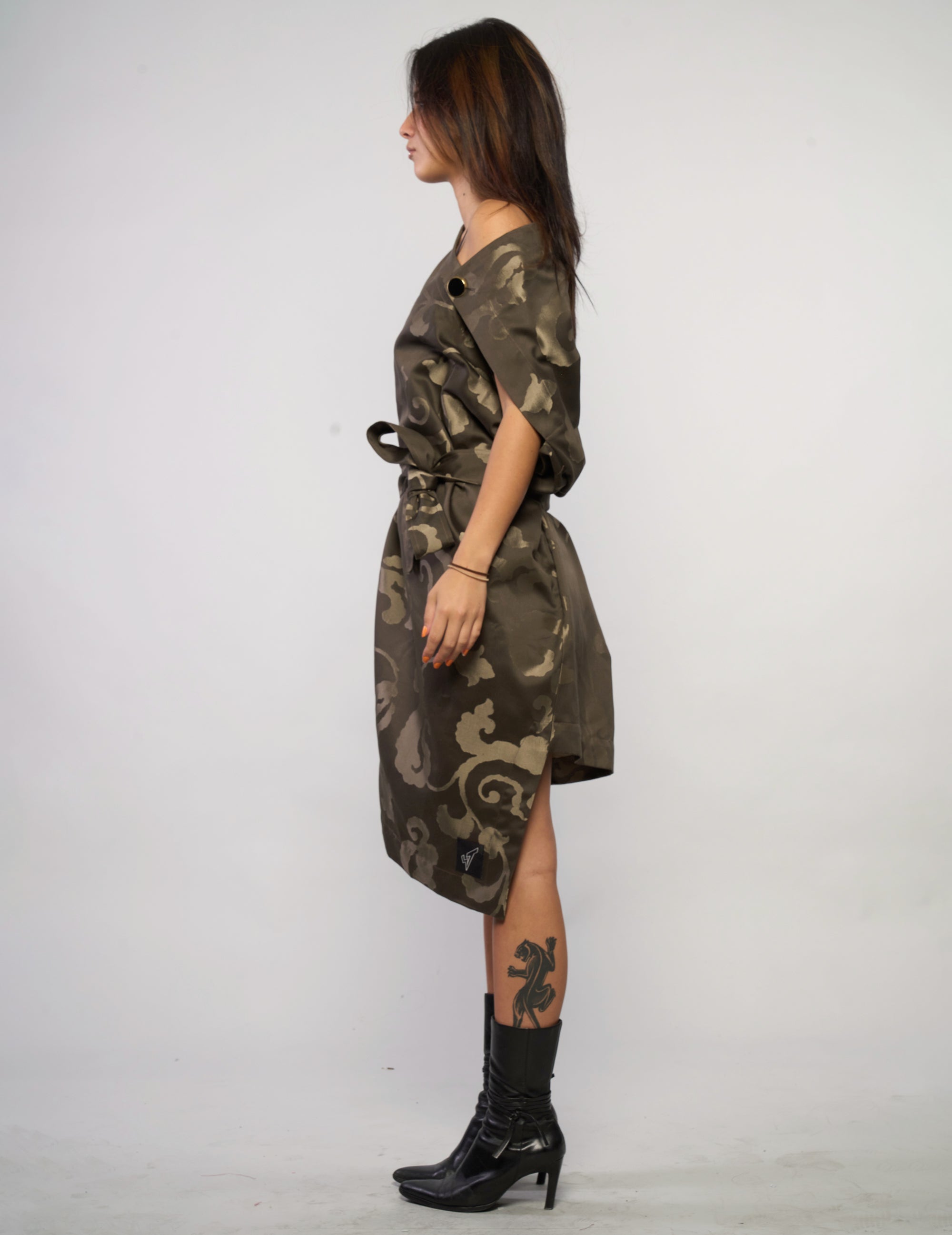 The Pirate Dress – Olive Barogue Jacquard