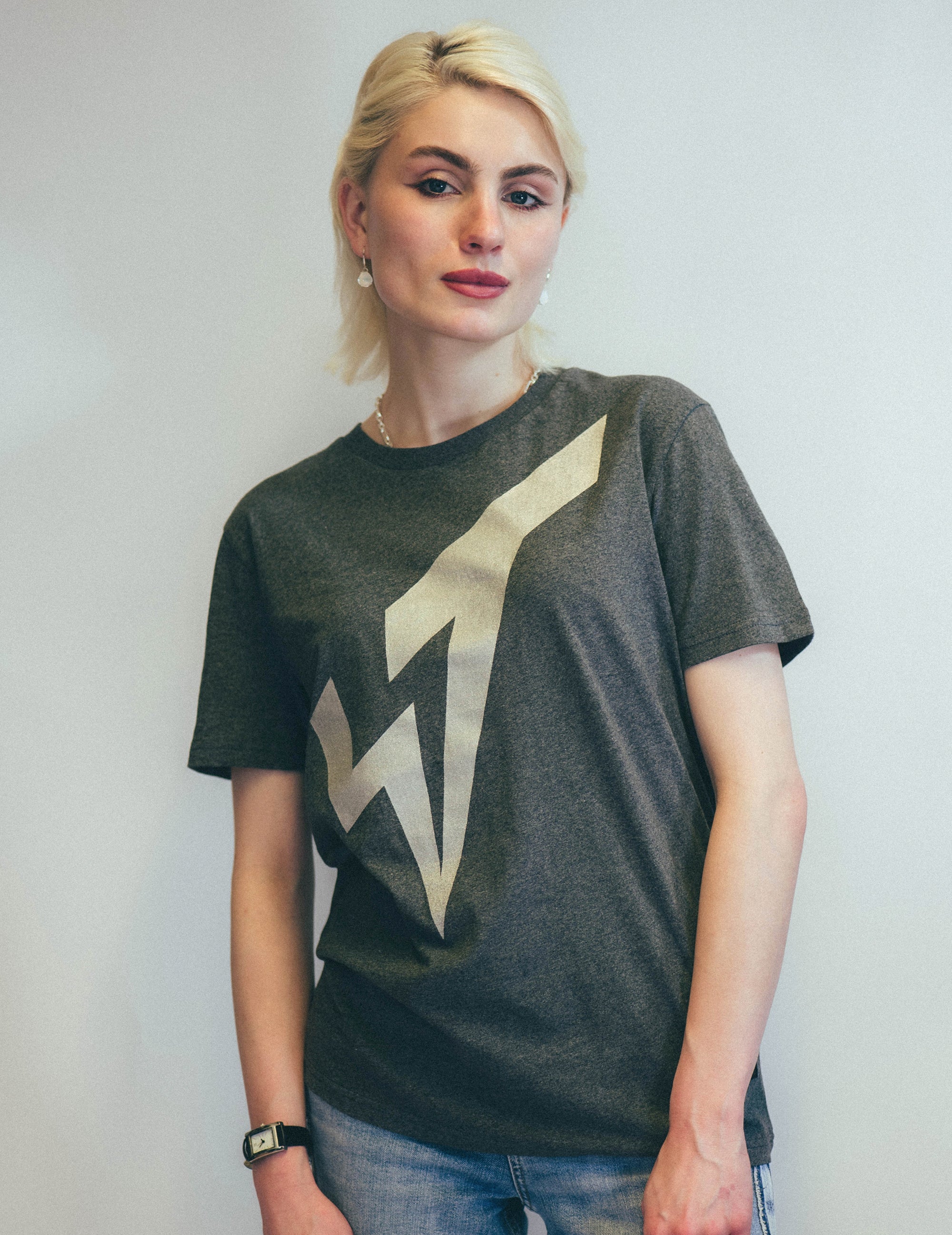 Silver ST Logo T-Shirt in Grey