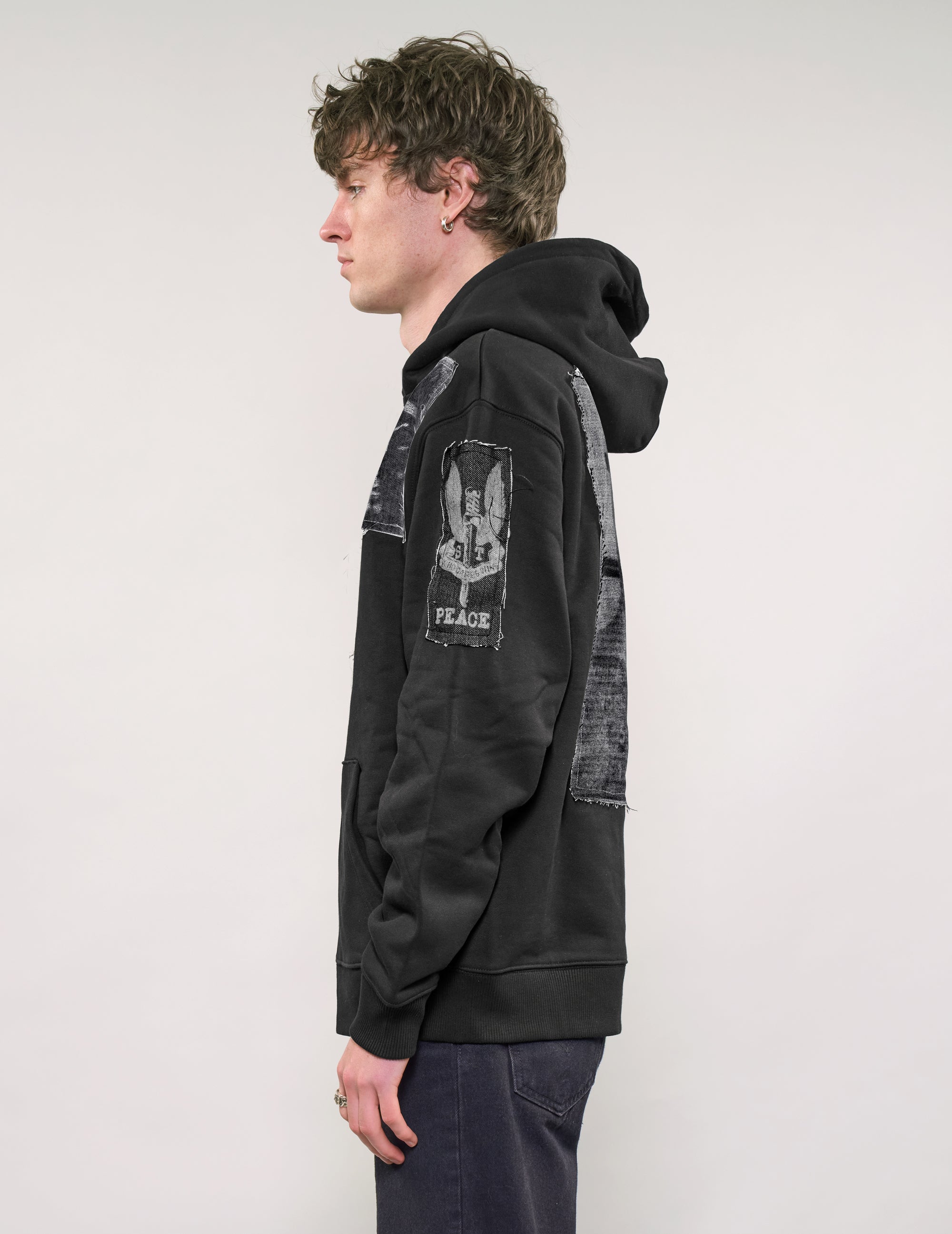 ST Multipatch Hoodie in Schwarz