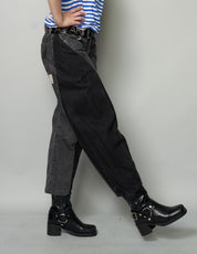 Barrel Fit Jeans mit Seitenpanel