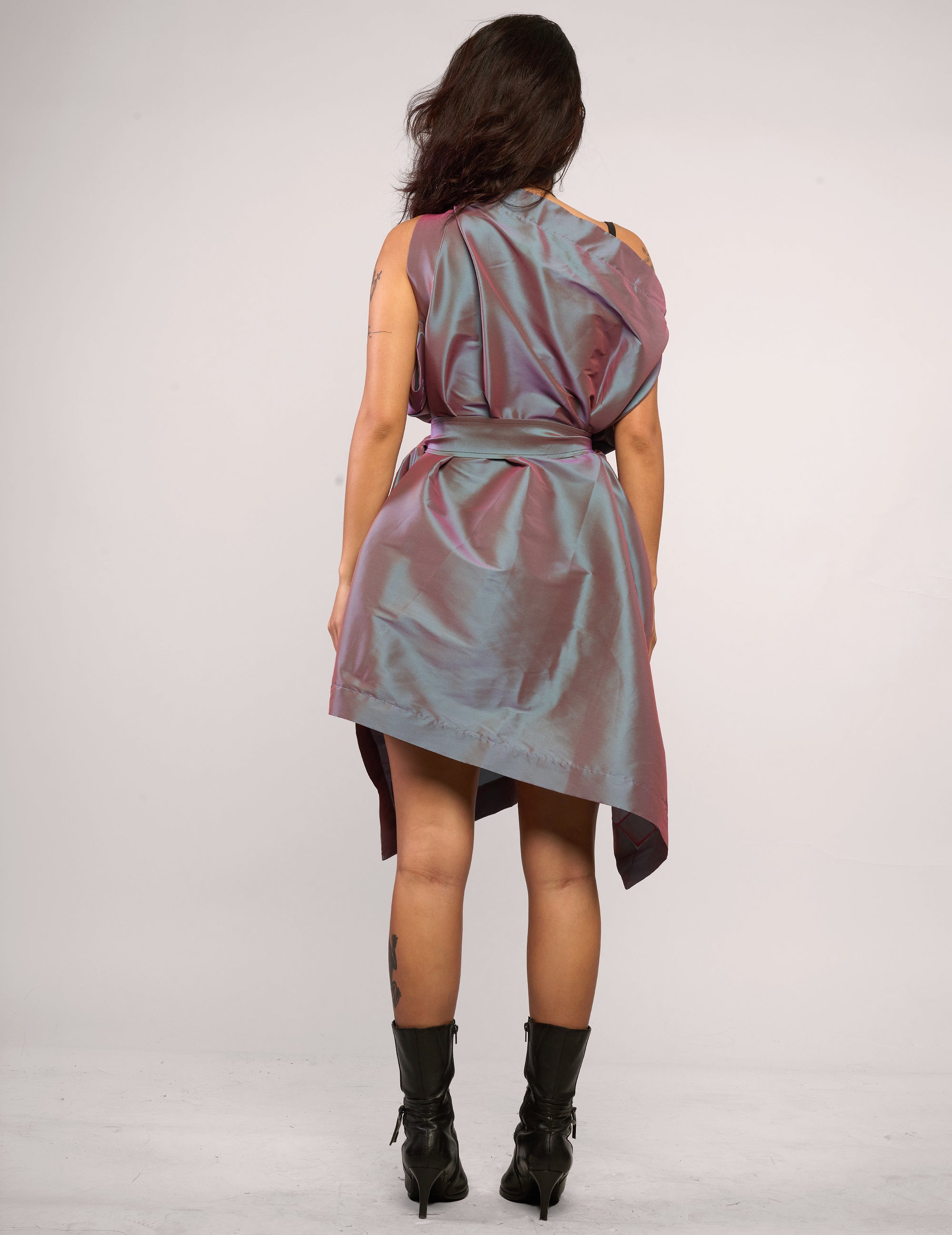 The Pirate Dress – Iridescent Mauve Taffeta