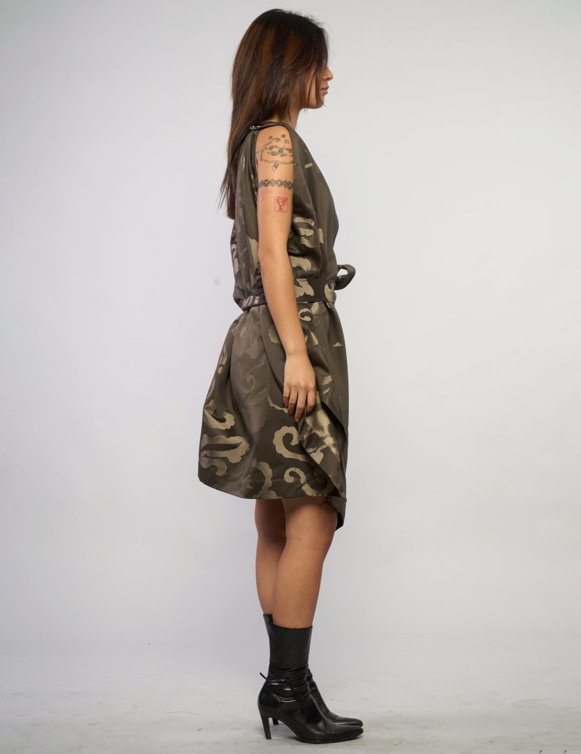 The Pirate Dress – Olive Barogue Jacquard