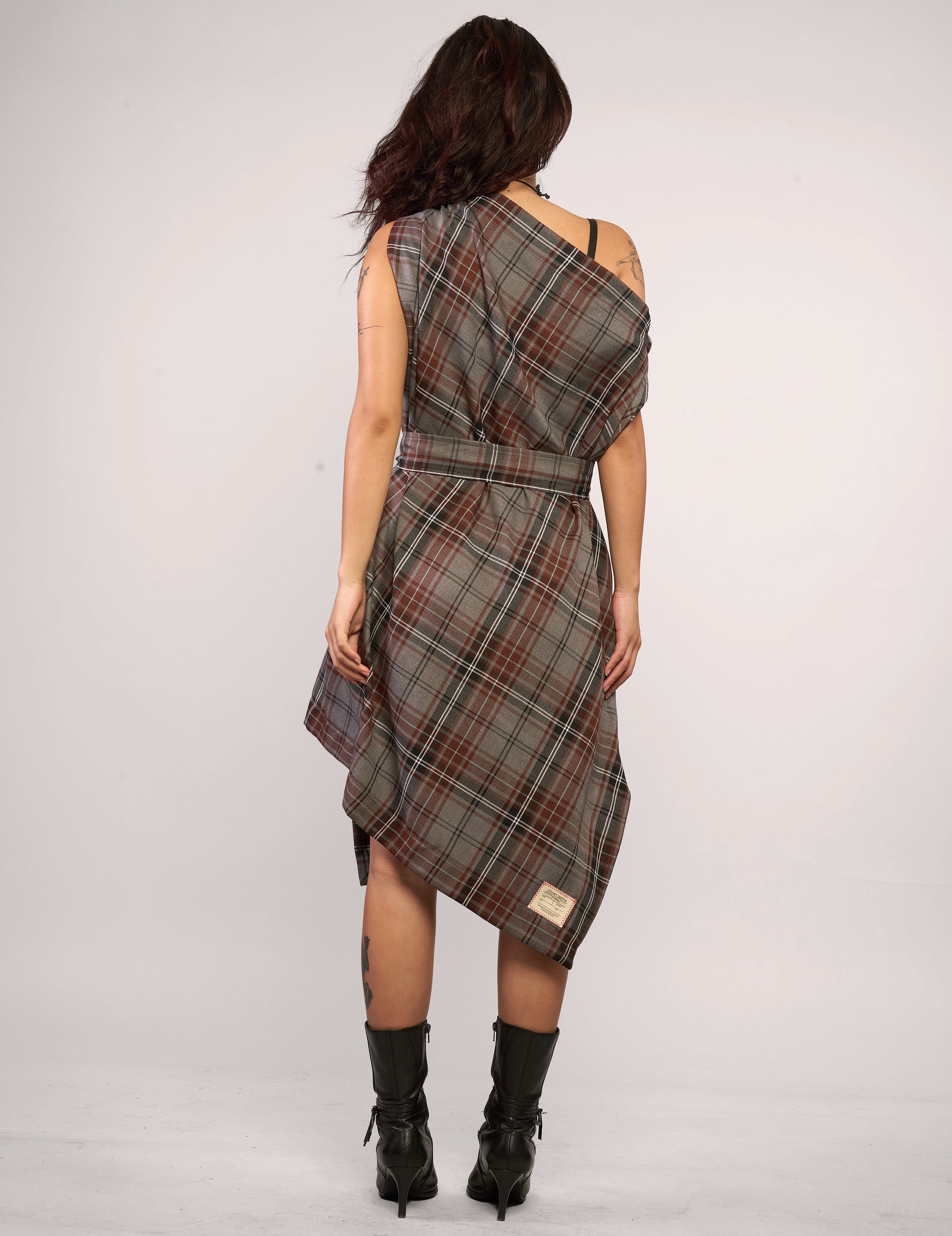 The Pirate Dress – Taupe Tartan