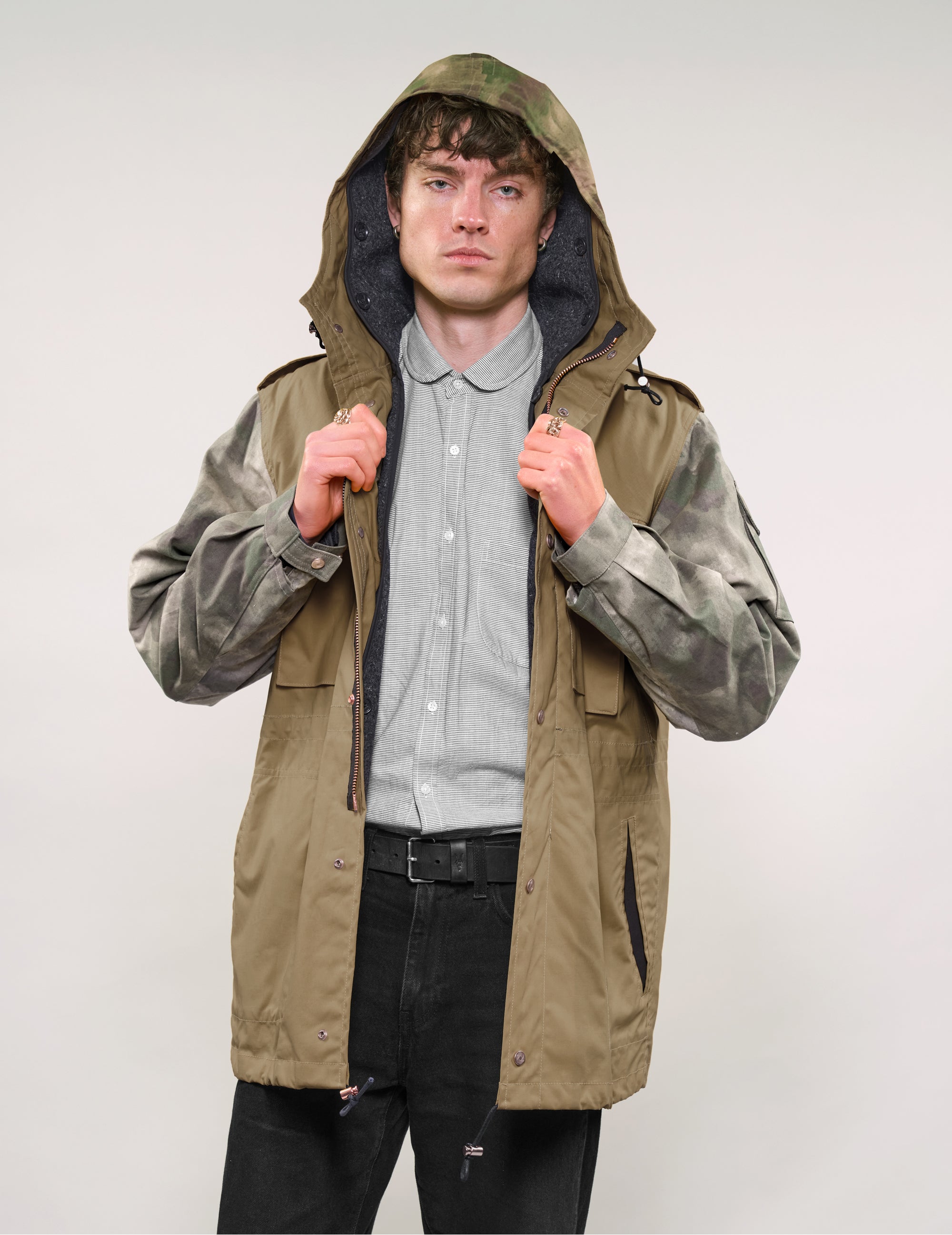 IMMORTAL Hooded Desert Parka in Khaki & Camo