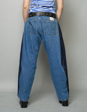 Barrel Fit Jeans mit Seitenpanel