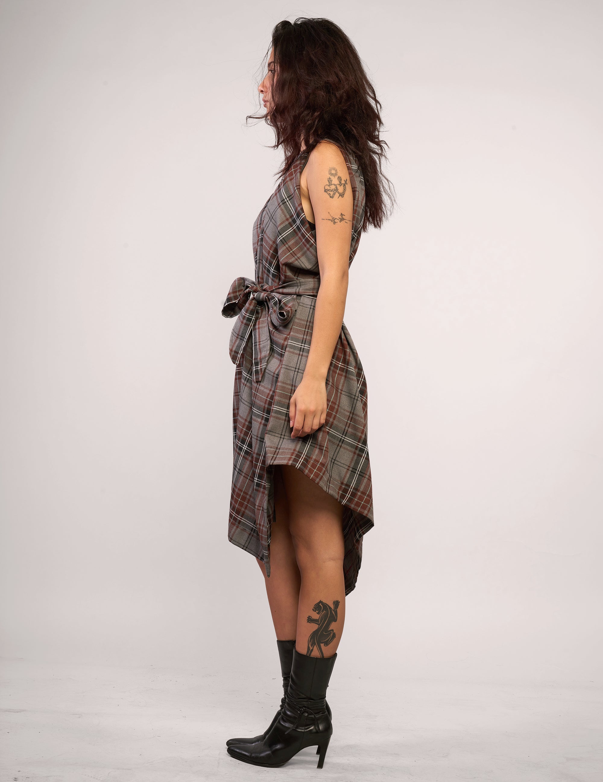 The Pirate Dress – Taupe Tartan