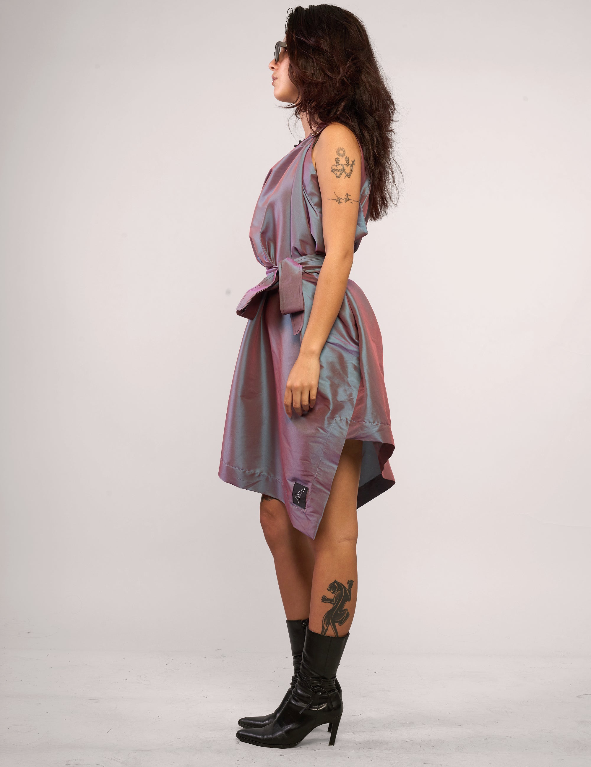 The Pirate Dress – Iridescent Mauve Taffeta