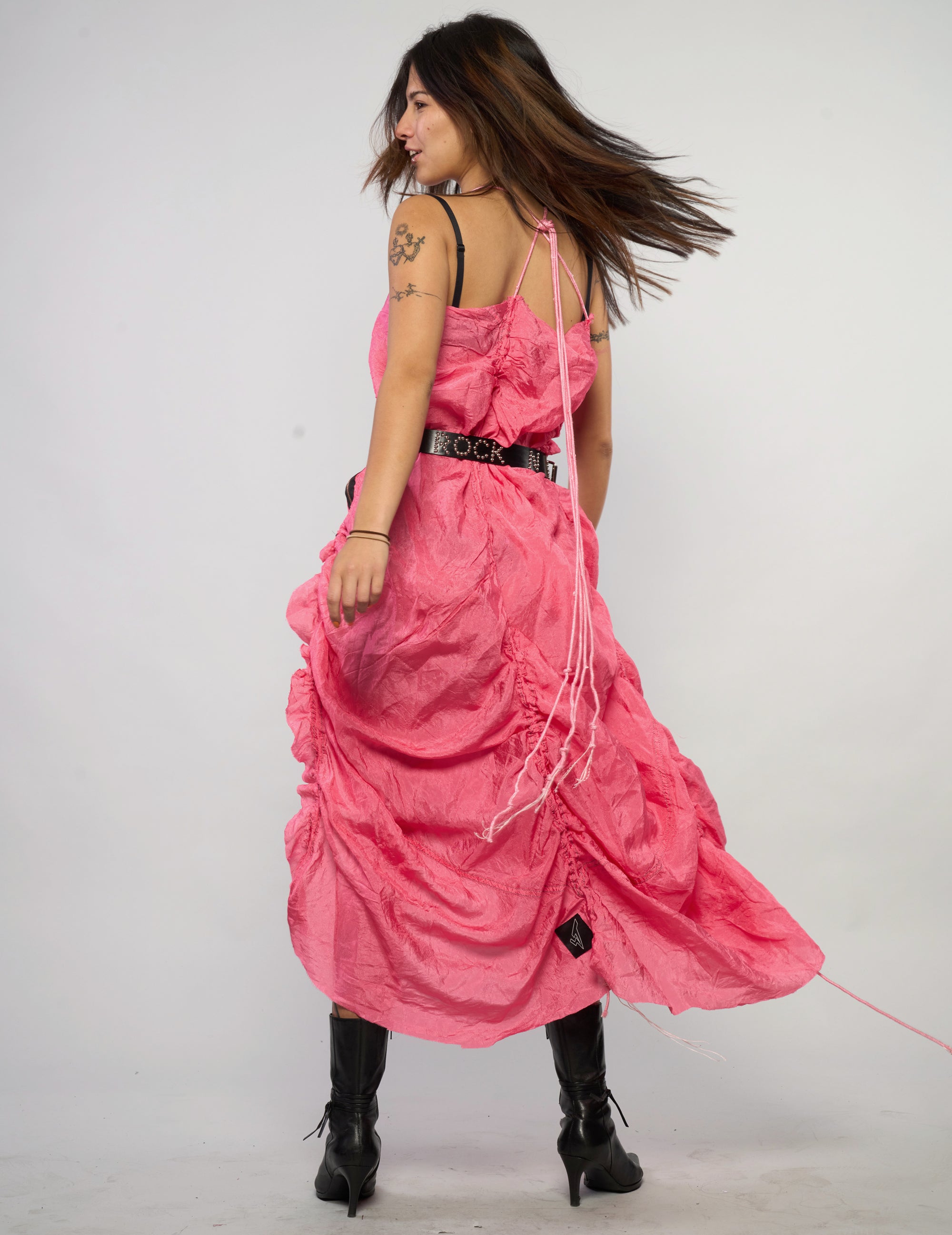 Robe de cocktail parachute