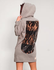 Party-Hoodie-Kleid mit Rückenausschnitt in Grau