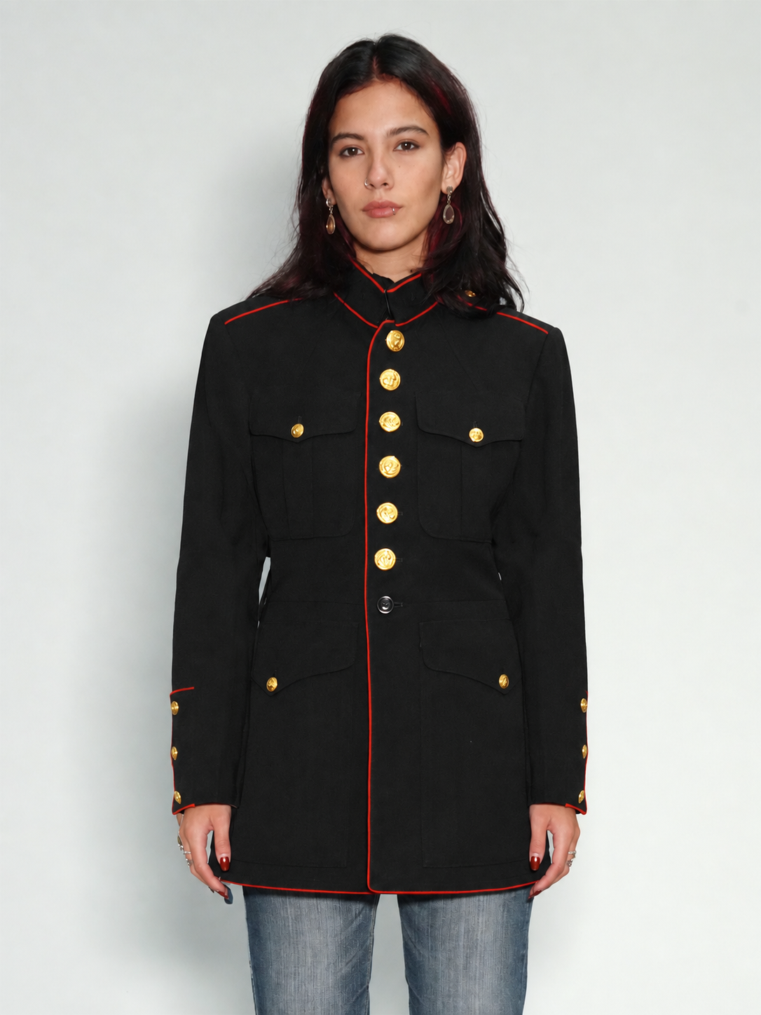 US_Marine_Staff_Sergeant_Dress_Tunic_front.png