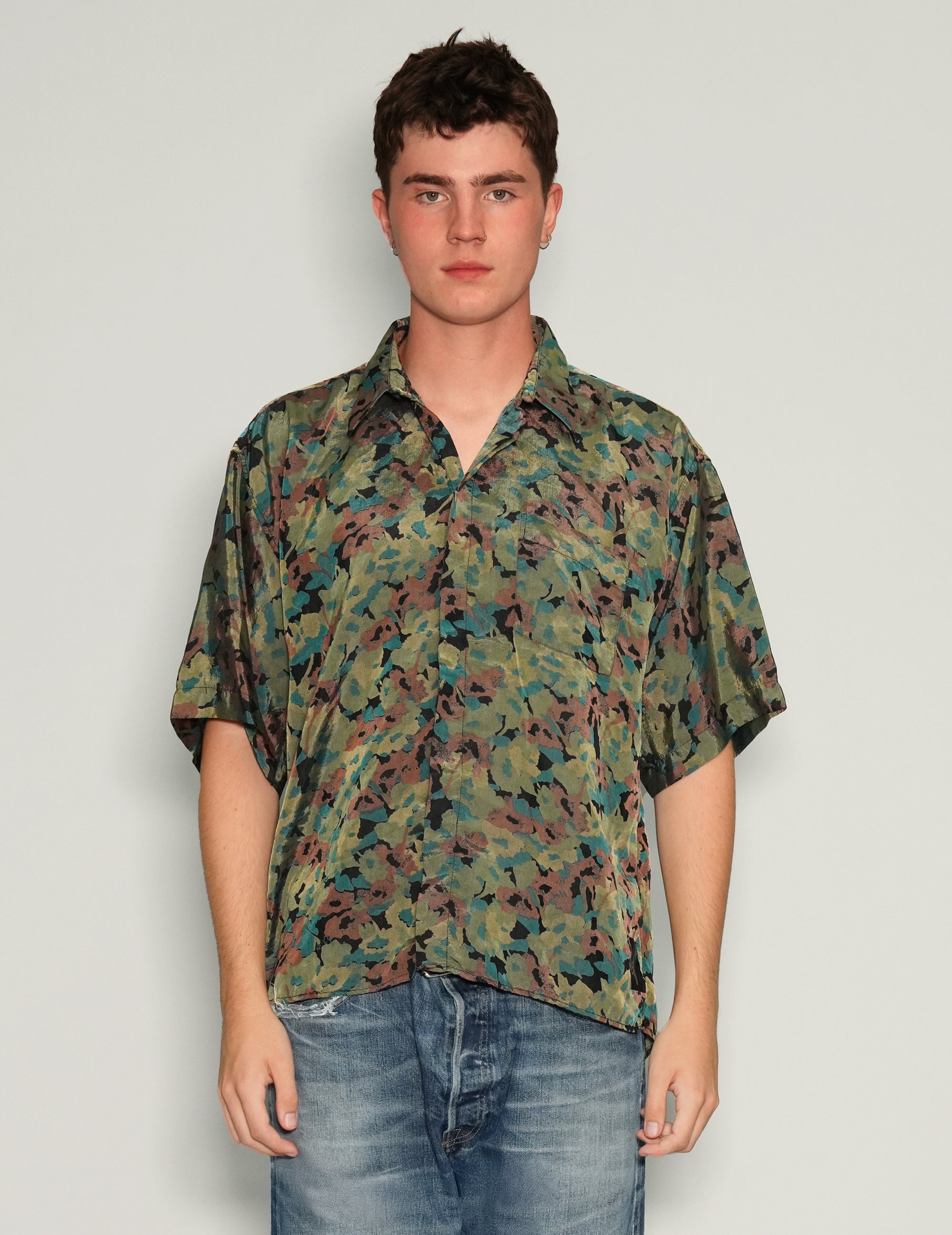 shirt16_01.jpg